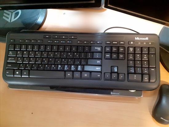 תמונה 3 ,מקלדת Microsoft 600 במצב כחדש למכירה בעכו מחשבים וציוד נלווה  אביזרים