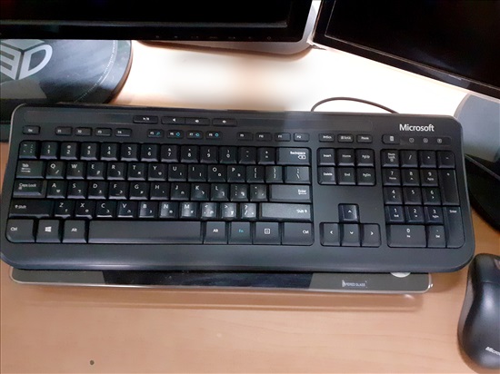 תמונה 1 ,מקלדת Microsoft 600 במצב כחדש למכירה בעכו מחשבים וציוד נלווה  אביזרים