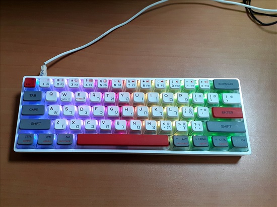 תמונה 1 ,מקלדת מכנית SKYLOONG GK61 RGB למכירה בעכו מחשבים וציוד נלווה  אביזרים