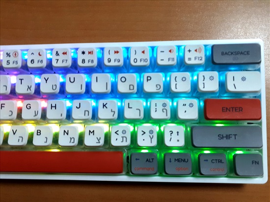תמונה 5 ,מקלדת מכנית SKYLOONG GK61 RGB למכירה בעכו מחשבים וציוד נלווה  אביזרים