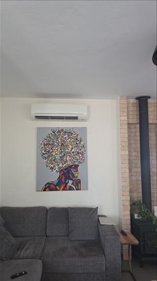 תמונה 2 ,ציור של איתי מגן למכירה בכפר גלעדי אומנות  ציור