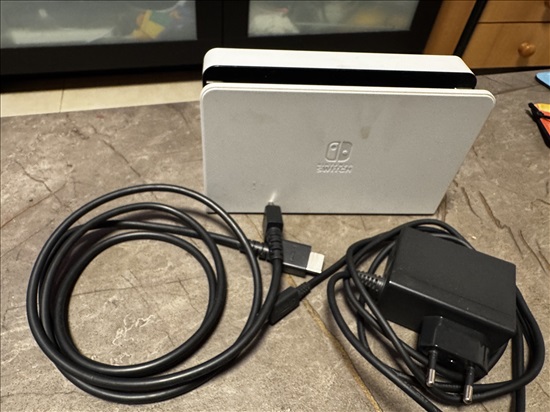 תמונה 6 ,Nintendo Switch OLED  למכירה בתל אביב משחקים וקונסולות  נינטנדו