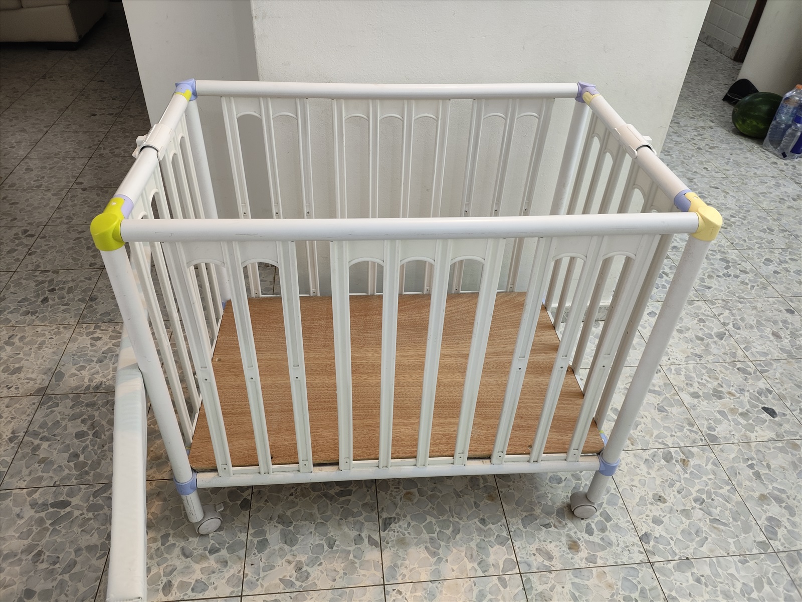 תמונה 3, לול עריסה כחדש מושלם למכירה בפתחיה | לתינוק ולילד  מיטות ולולים