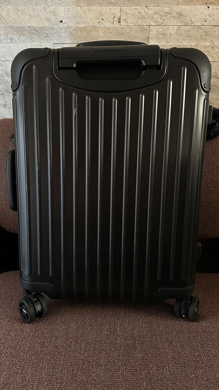 תמונה 2, מזוודת RIMOWA x Moncler  למכירה בקרית מוצקין | למטייל ולמתגייס  מזוודו...