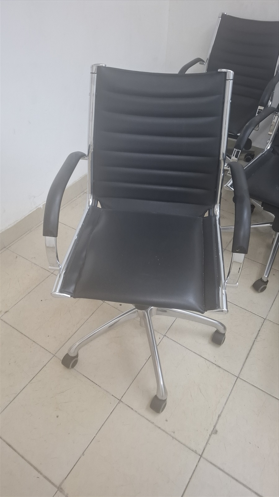 תמונה 2, כיסא הייטק / ישיבות/  חדש !!! למכירה בהרצליה | ריהוט  כיסאות