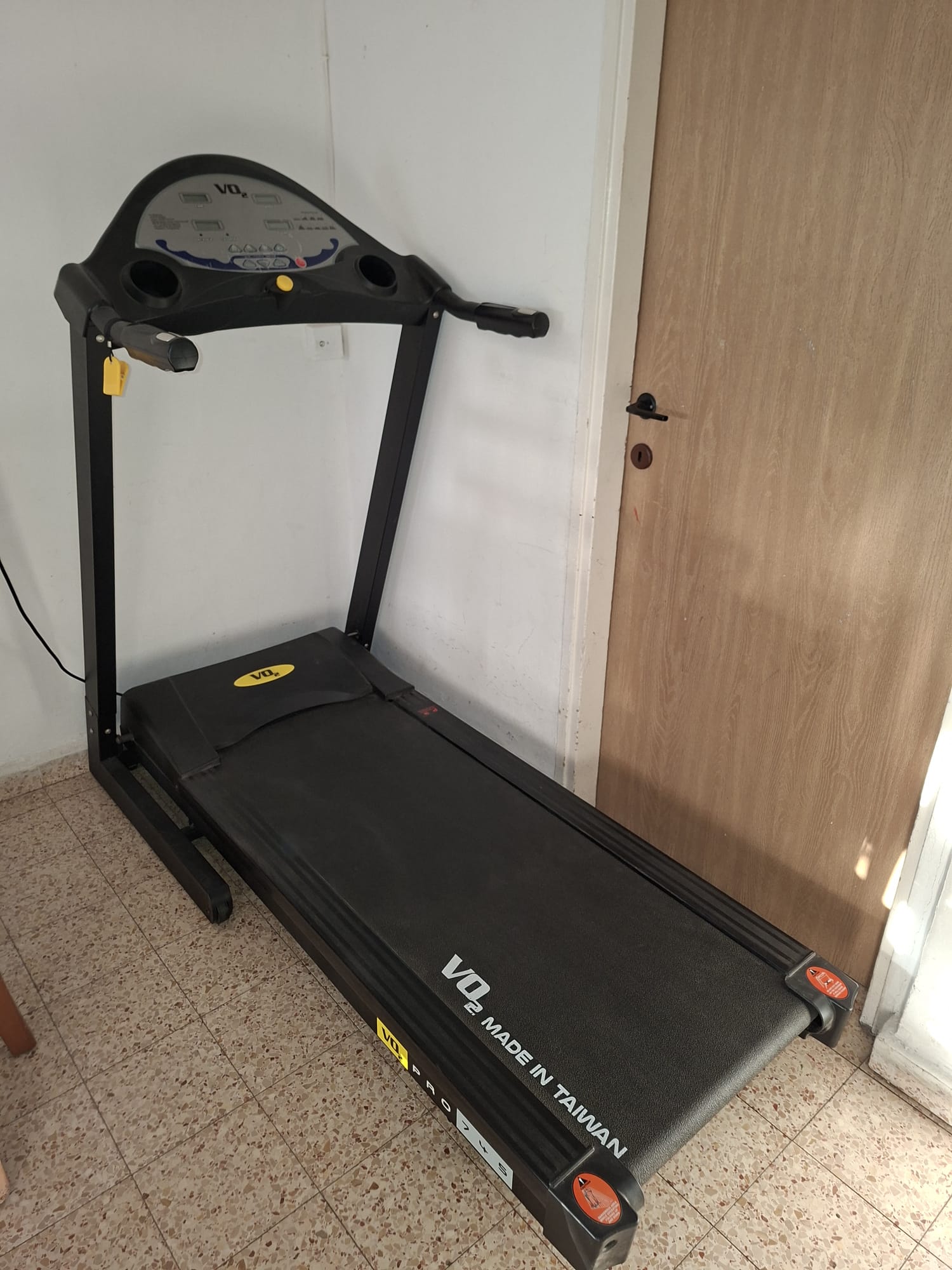 תמונה 3, הליכון מתקפל שמור כחדש!🏃 למכירה במעלה אדומים  | מוצרי חשמל  אחר