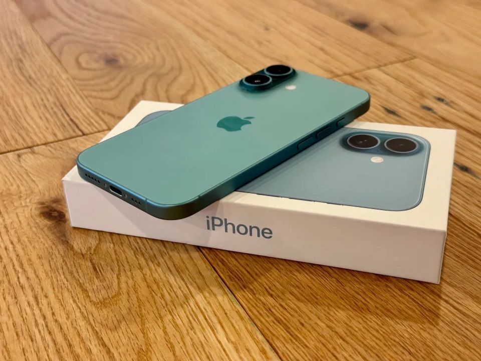 תמונה 2, iPhone 16 Plus למכירה בקרית אונו | סלולרי  סמארטפונים