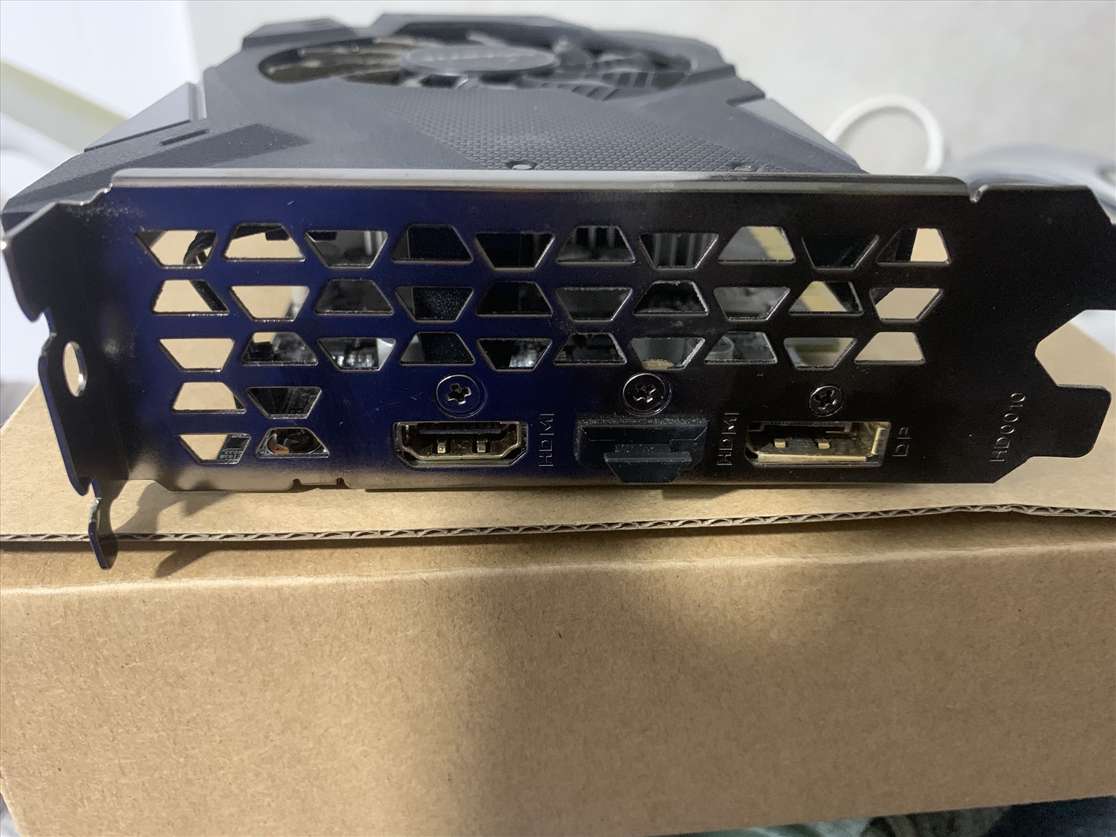 תמונה 2, GIGABYTE GeForce GTX 1650 OC 4 למכירה בכפר סבא | מחשבים וציוד נלווה  כ...
