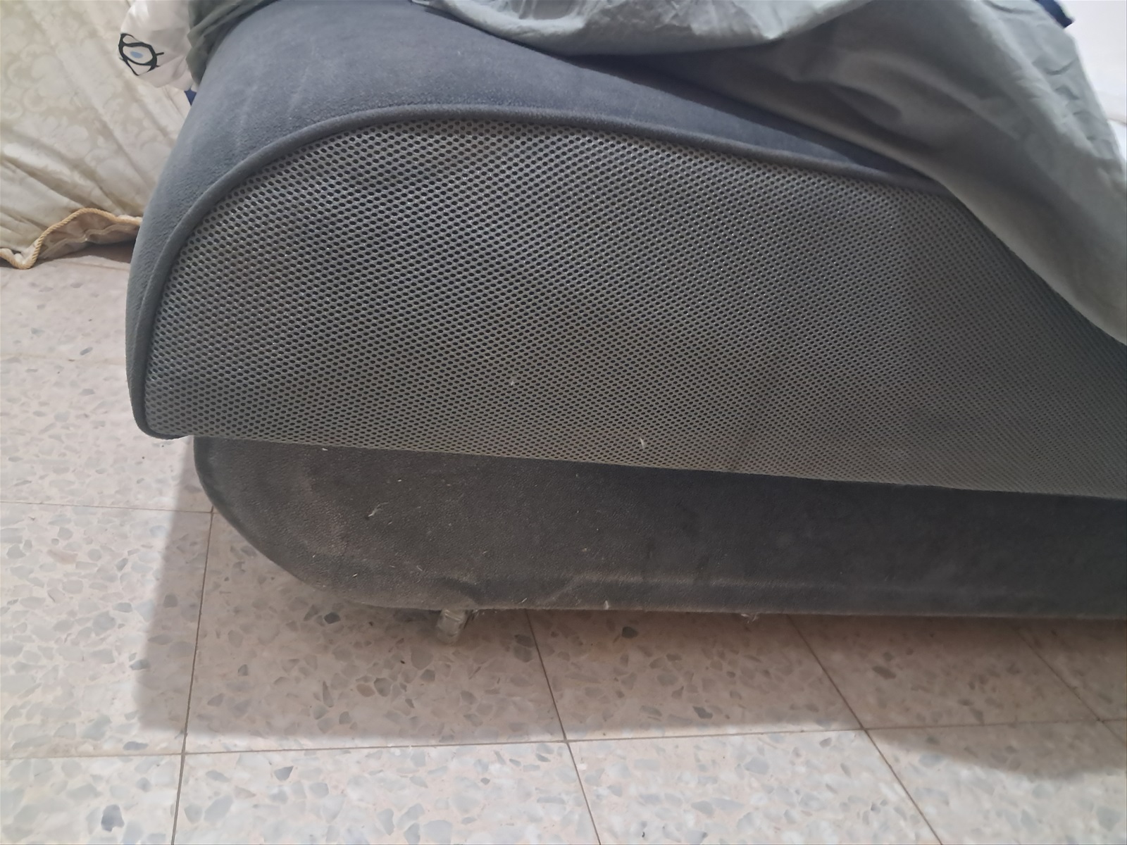 תמונה 3, מיטה וחצ  עם ארגז חשמלית  למכירה בלוד | ריהוט  מיטות