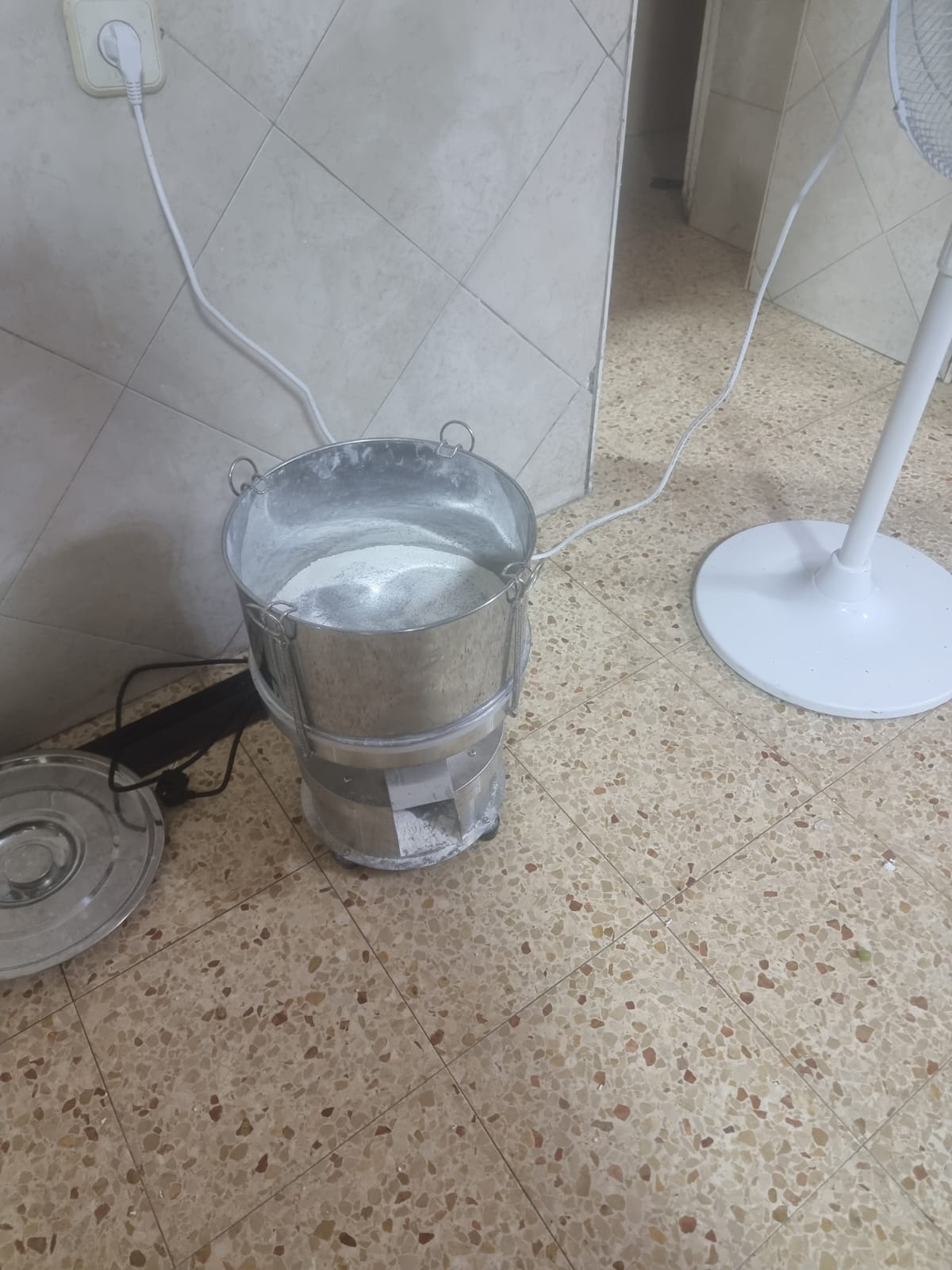 תמונה 3, נפה חשמלית מקצועית  למכירה בביתר עילית | מוצרי חשמל  ציוד מטבח