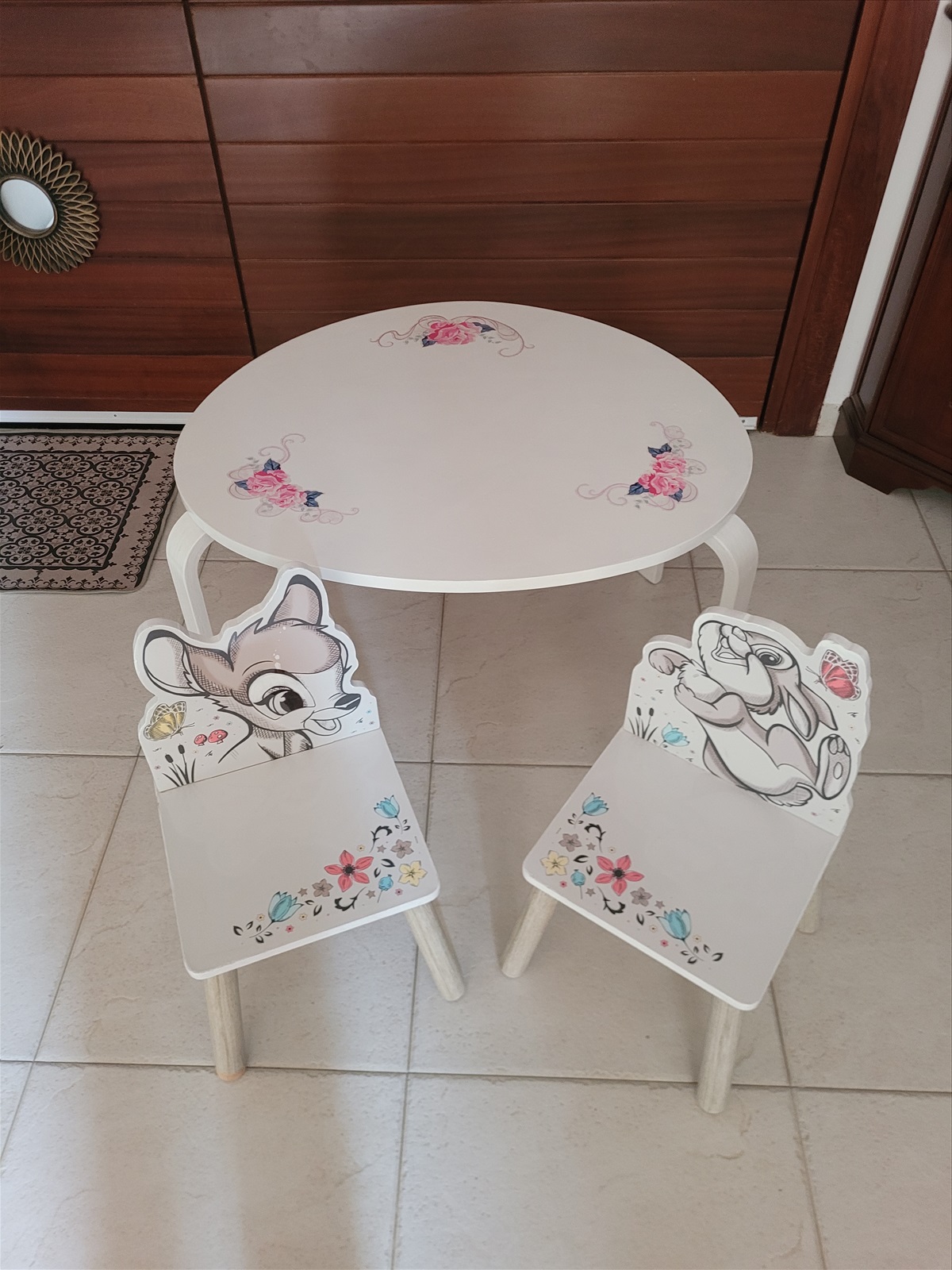 תמונה 1, שולחן ושני כיסאות ילדים למכירה בקרית אתא | ריהוט ריהוט לחדרי ילדים