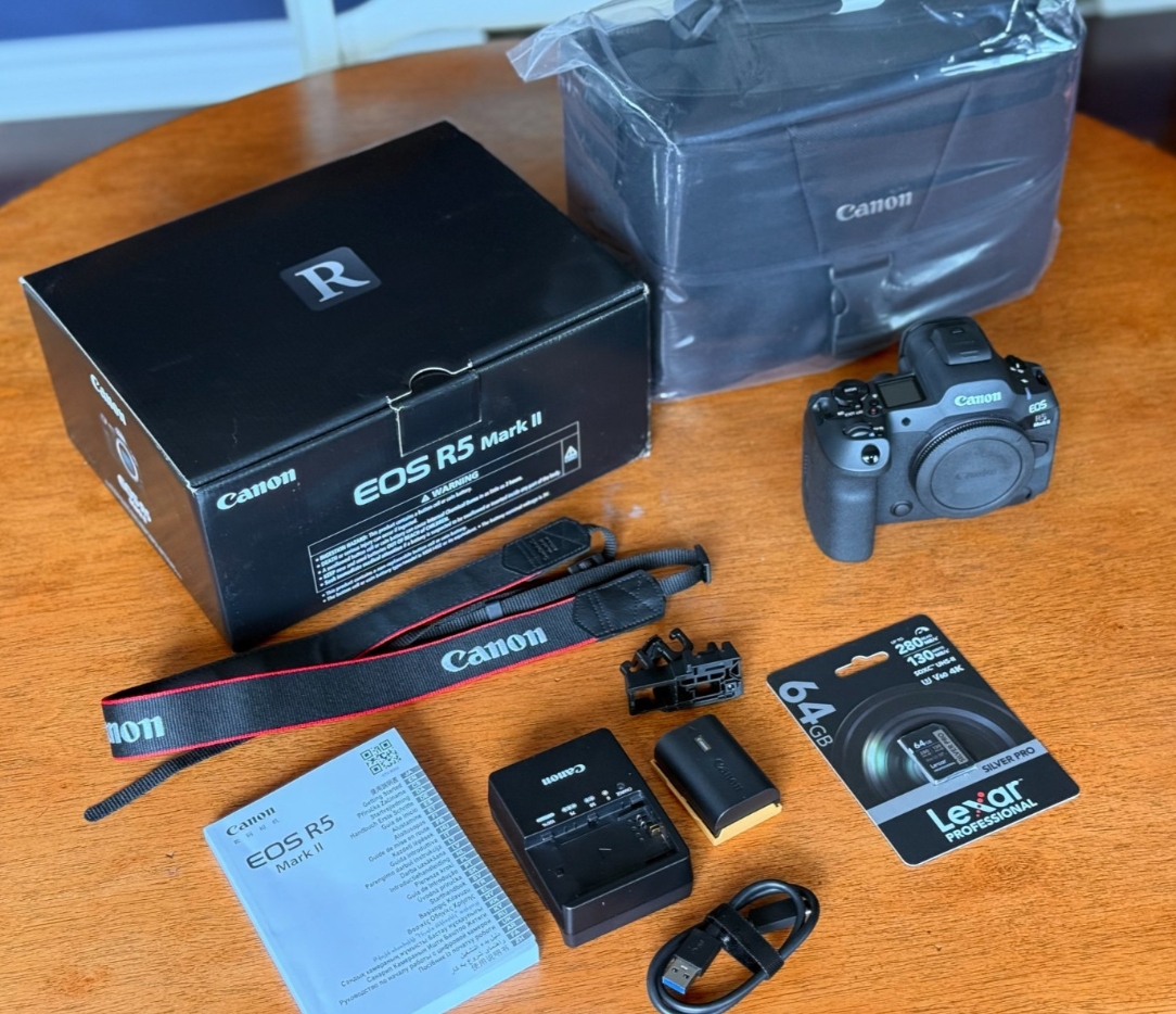 תמונה 1, מצלמת EOS R5 Mark II ללא מראה למכירה באבן יהודה | צילום מצלמה דיגיטלית