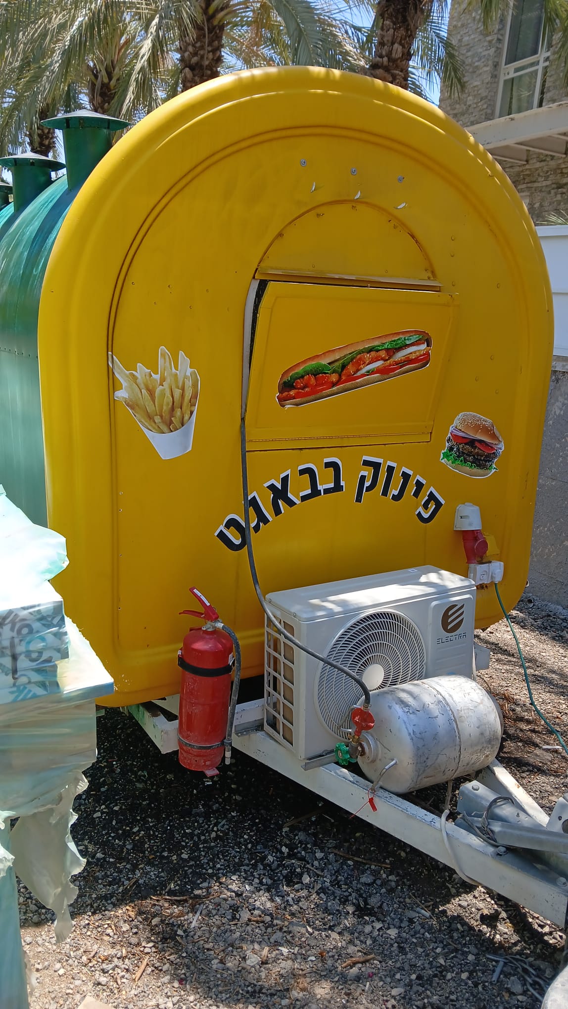 תמונה 1, פוד-טראק למכירה בתרום | עסקים למכירה/למסירה מזון