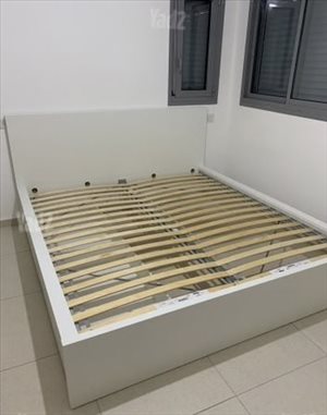 מיטה זוגית 180*200 