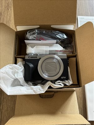 Canon PowerShot G7 X Mark III  