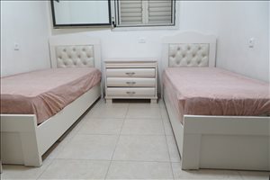 מיטות חדר שינה 