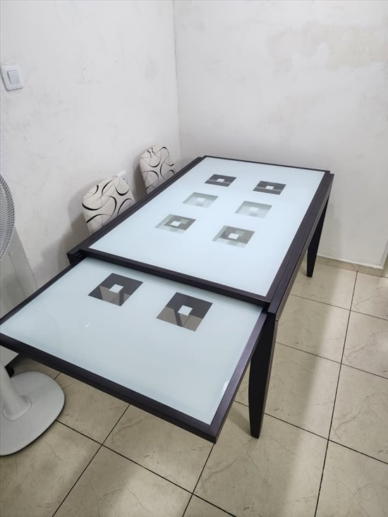 תמונה 1 ,שולחן למכירה בראשון לציון ריהוט  שולחנות