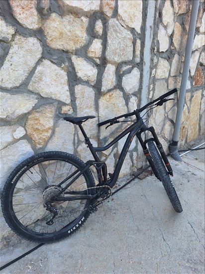 תמונה 1 ,Giant Stance 29 מידה מדיום למכירה במצפה דני אופניים  הרים שיכוך מלא