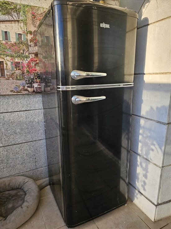 תמונה 1 ,מקרר רטרו שחור למכירה בקרית ביאליק מוצרי חשמל  מקרר