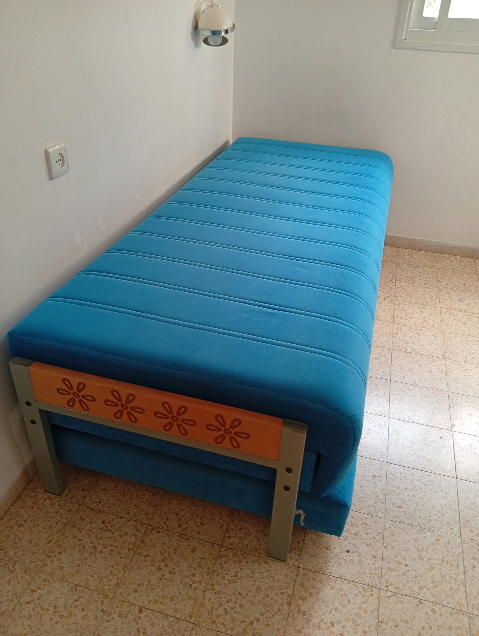 תמונה 2, מיטה נפתחת למכירה בחיפה | ריהוט מיטות