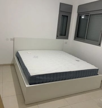 תמונה 2, מיטה זוגית 180*200 למכירה בחיפה | ריהוט חדרי שינה