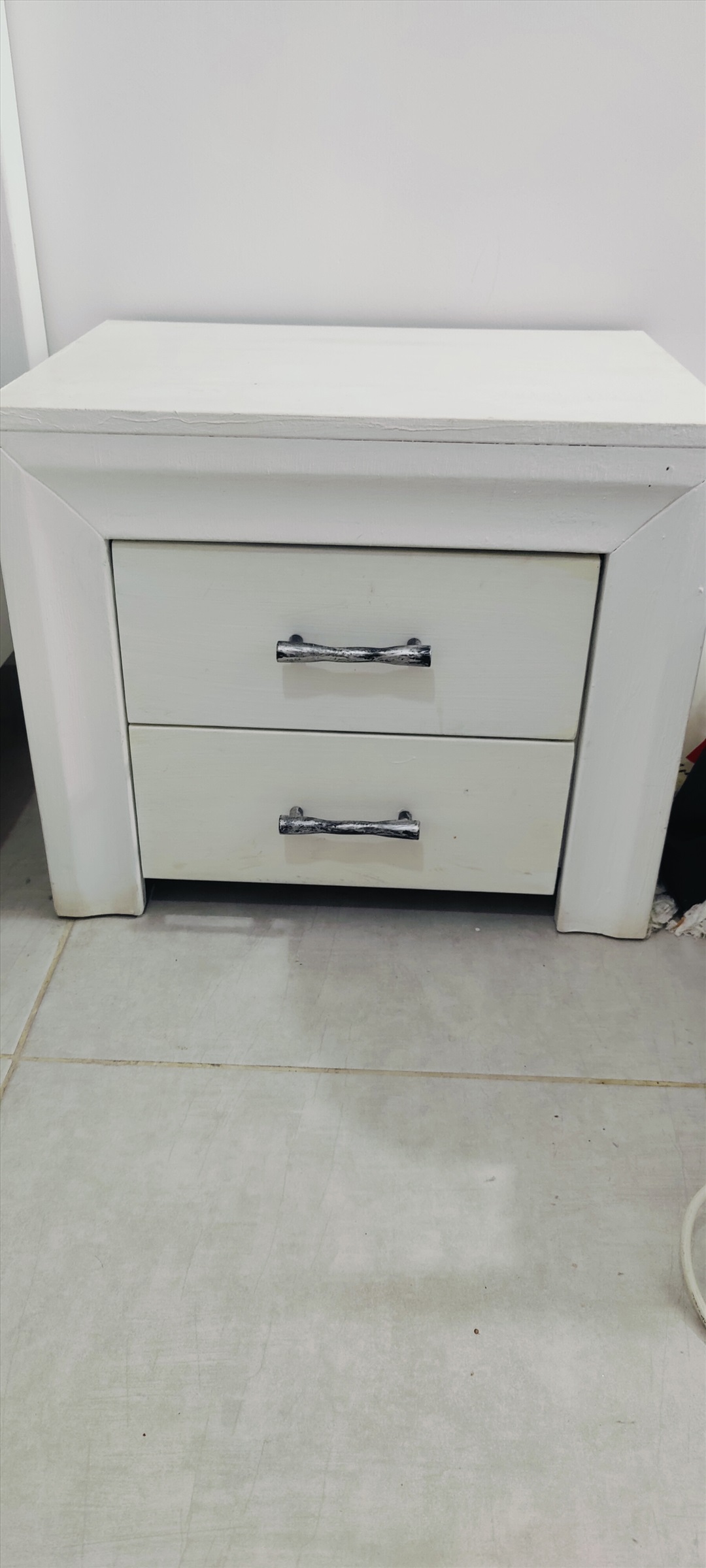 תמונה 2, שולחן פינת אוכל עגולה מעץ מלא למכירה בקרית גת | ריהוט פינת אוכל