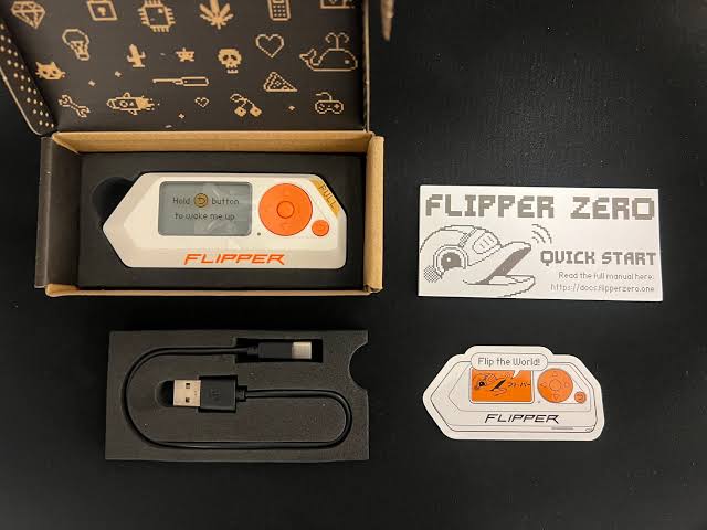 תמונה 2, Flipper zero למכירה בגבעתיים | מוצרי חשמל אביזרים