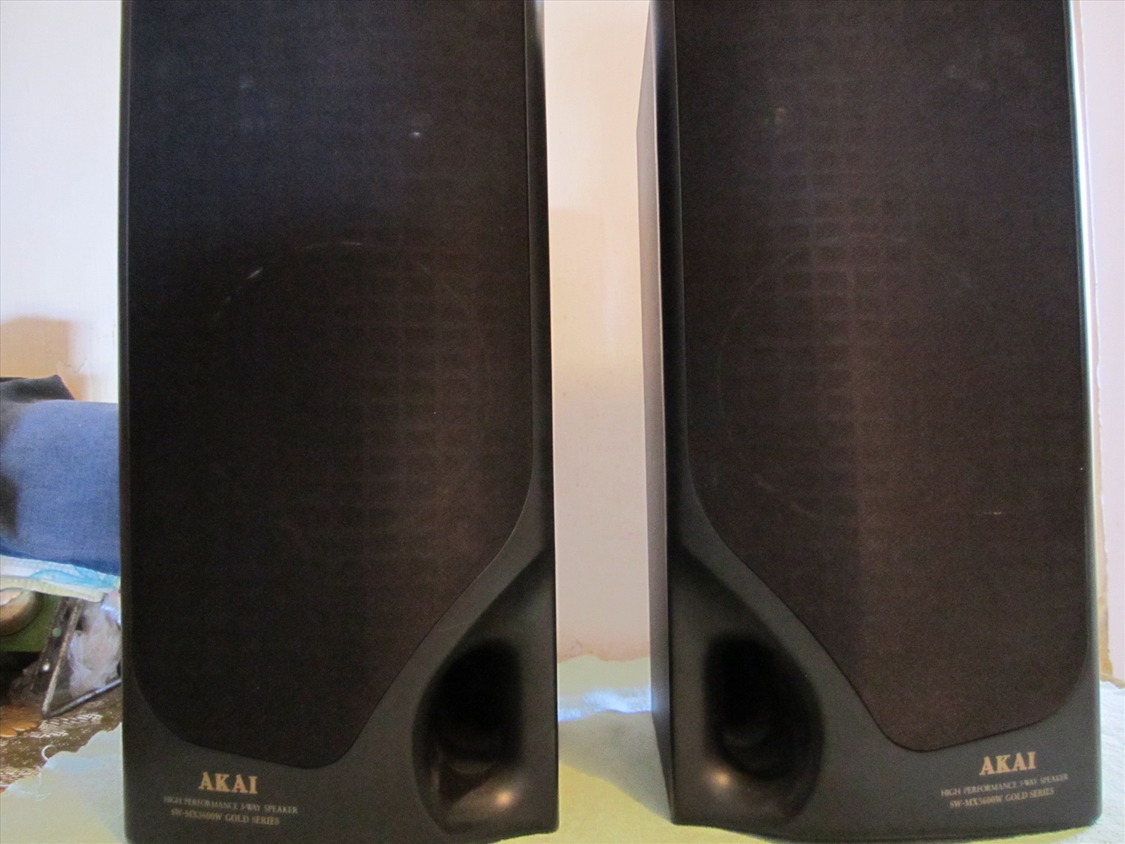 תמונה 1, רמקולים AKAI SW MX 3900 W למכירה בקרית מוצקין | סטריאו ונגנים רמקולים