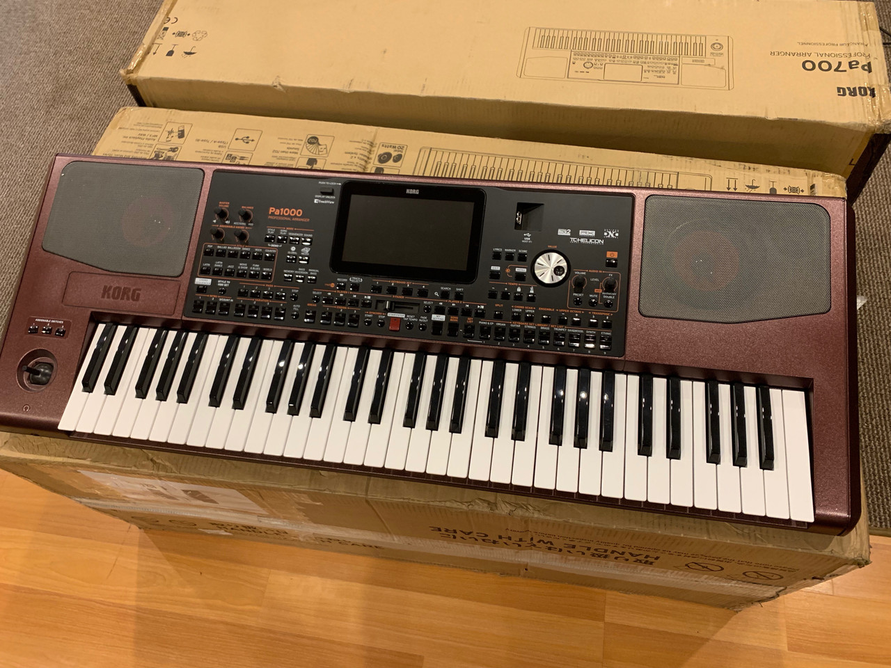 תמונה 1, Korg Pa1000 61-Key Pro למכירה ב2595 | כלי נגינה קלידים